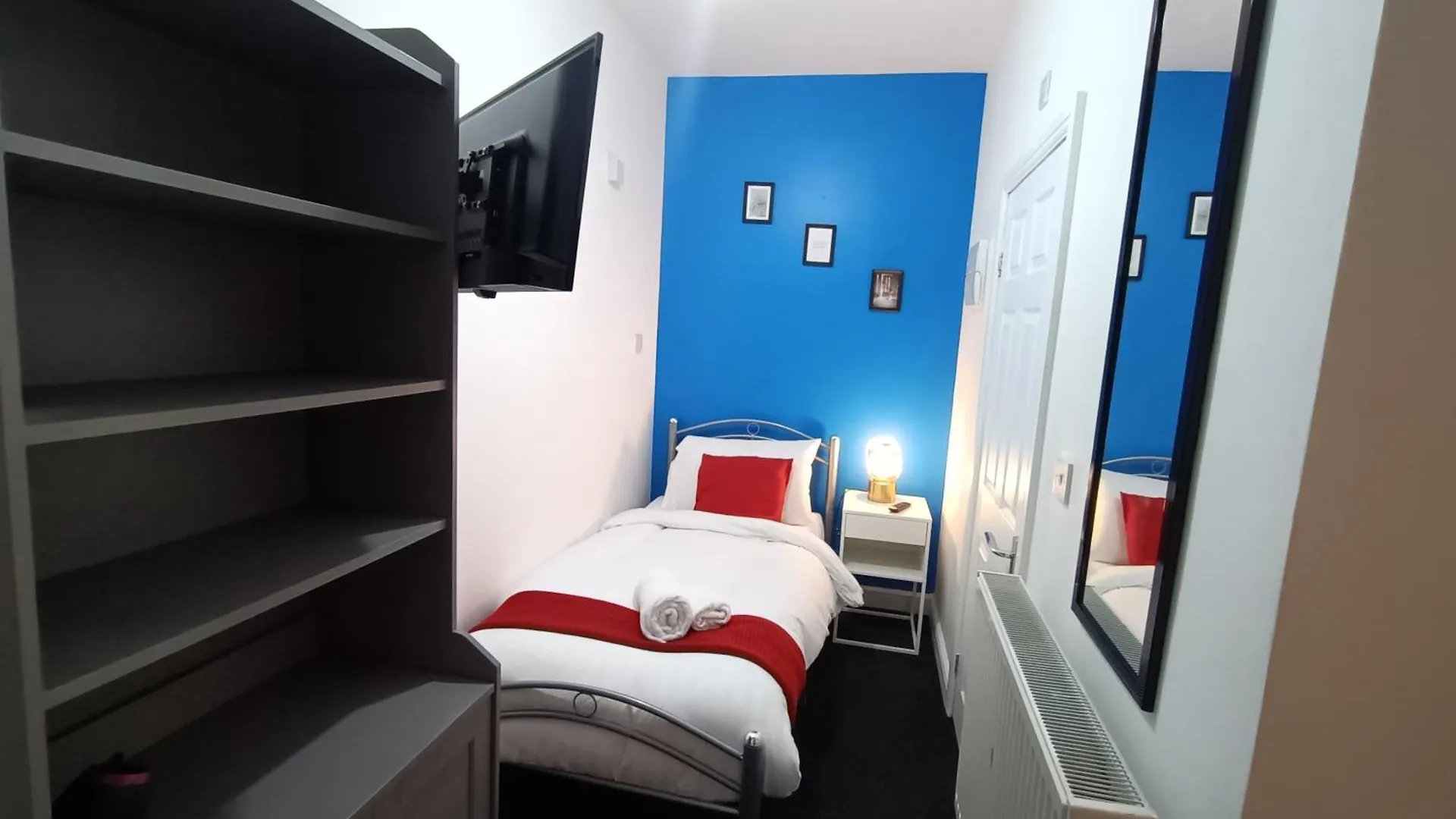 Comforatable Modern Studios Nottingham Guest house