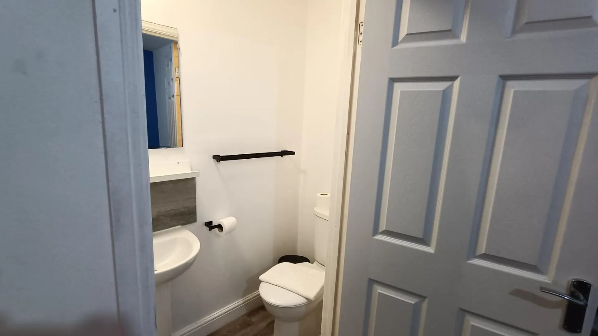 Comforatable Modern Studios Nottingham