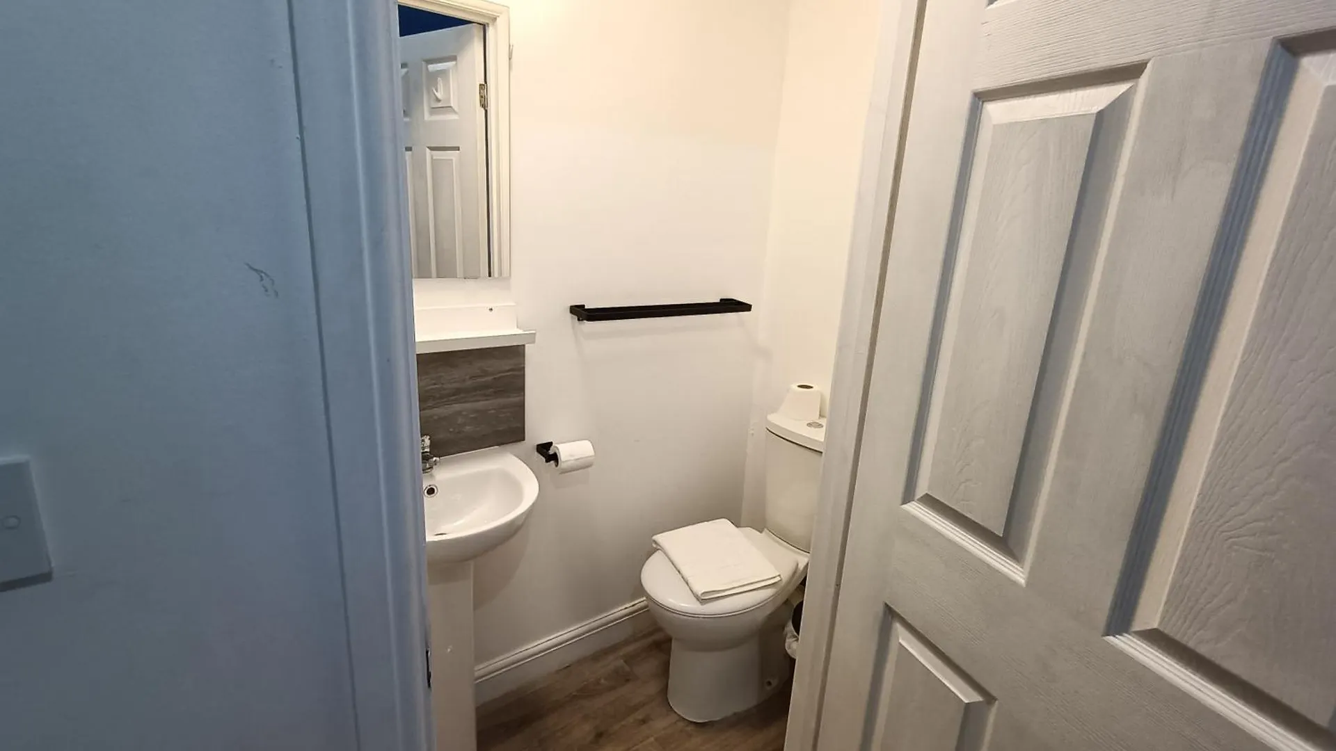 Comforatable Modern Studios Nottingham Guest house